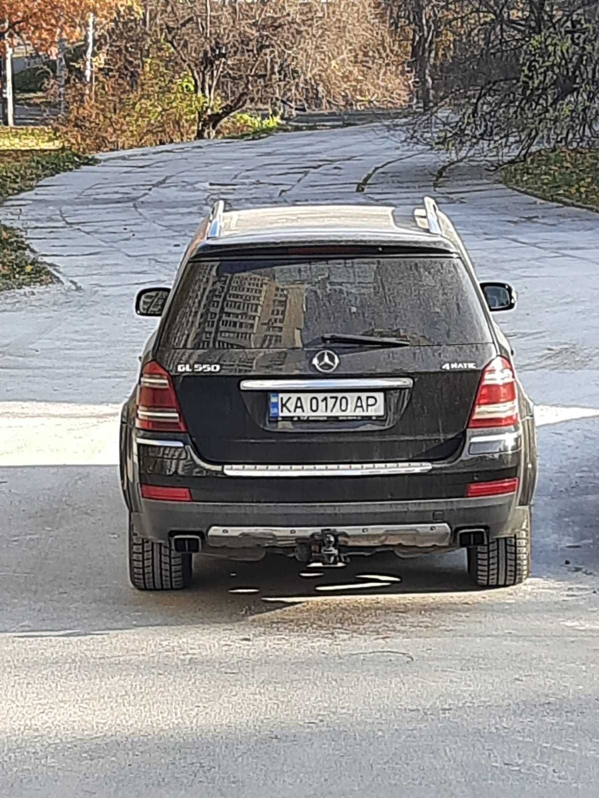 Mercedes Benz GL 550