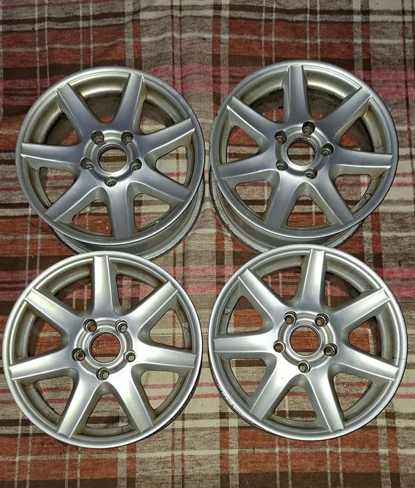 Felgi aluminiowe BMW  16 cali 5x120 7Jx16 ET42