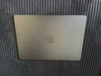 MacBook Air 13 cali M2 - Komplet