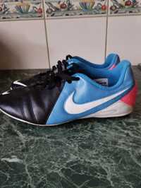 Korki Nike rozmiar 37, 5