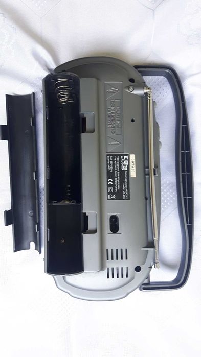 Radiomagnetofon Eltra