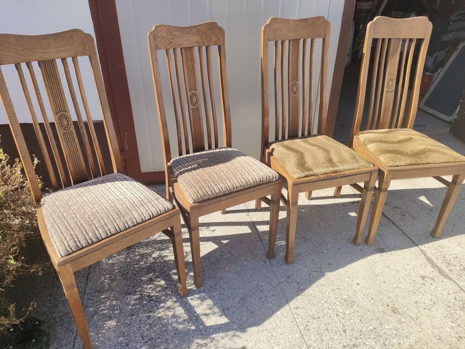 Krzesła drewniane secesja