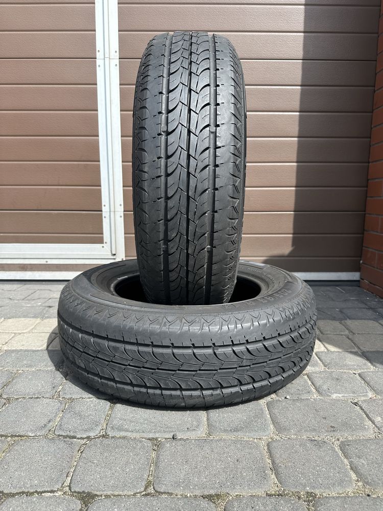 205/65 r15 Semperit Van-Life