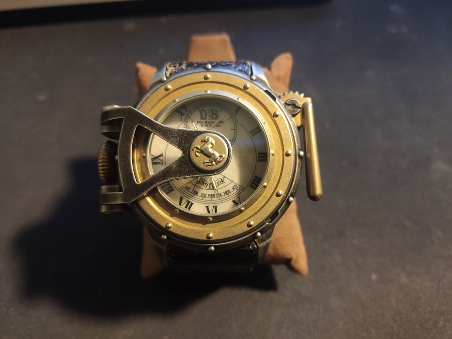 Invicta Vintage Model 18592
