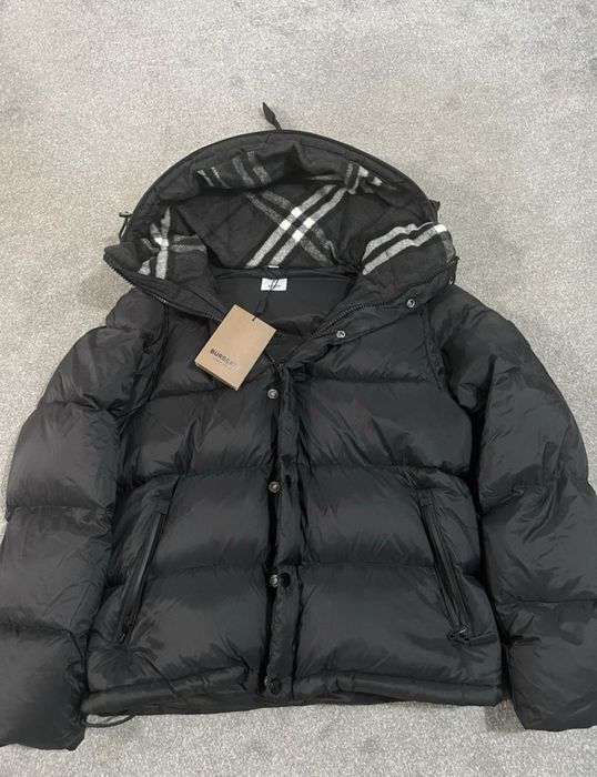 Пухавик Burberry