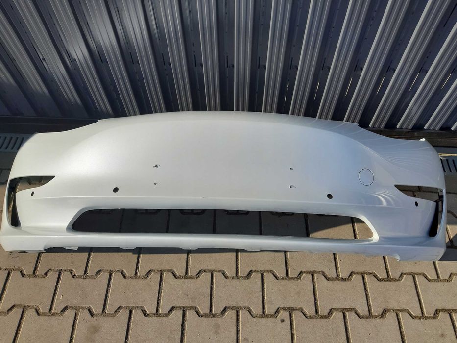 Tesla Model 3 Бампер передній - рестайл дорестайл