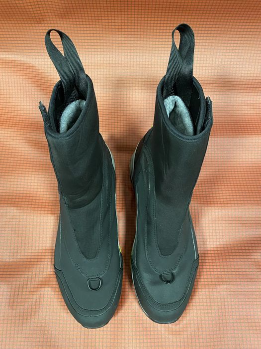 Веловзуття NW Himalaya