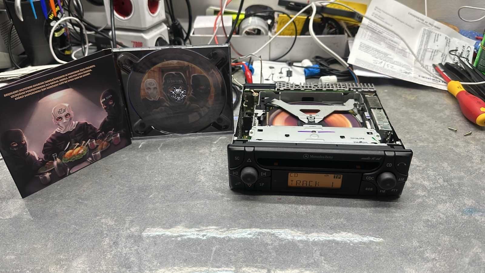 Mercedes Audio 10 CD AL2910 | W124 W210 R129 R170 W202 MF2910 Radio
