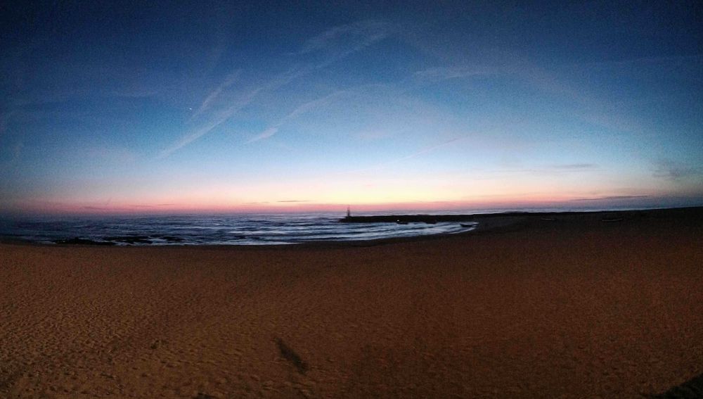 Quarto individual perto da praia com serviços incluídos em Gaia-Porto