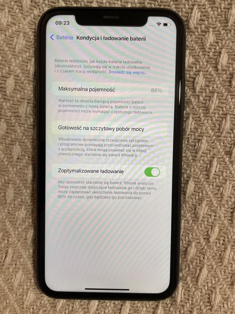 iPhone 11 128 GB czarny, 86% kondycja baterii