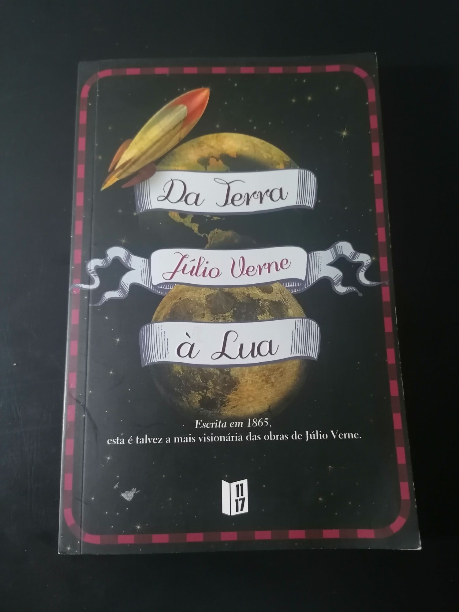 Livro Da Terra à Lua de Júlio Verne