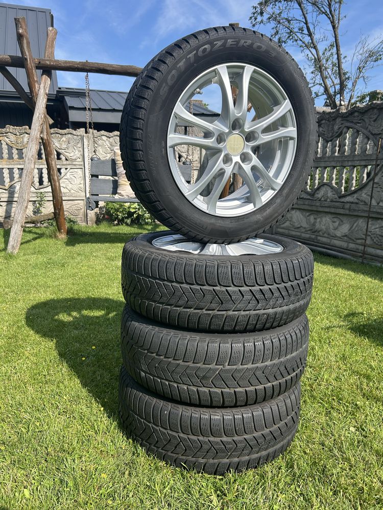 Комплект дисків з гумою 215/55 R16 5x108