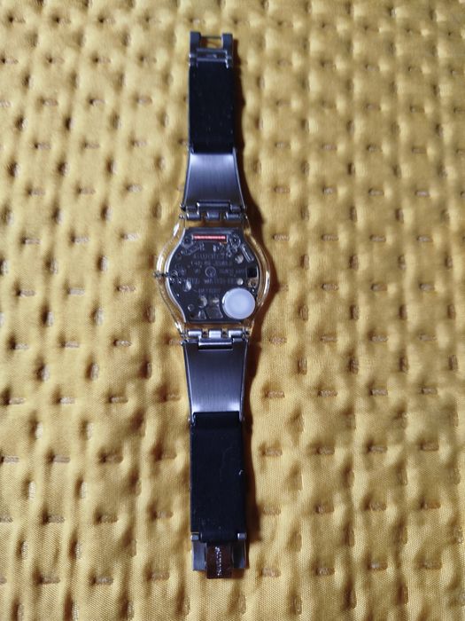 Relógio Swatch muito elegante