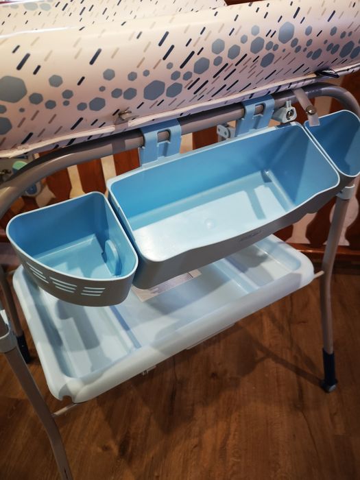 Przewijak Chicco niebieski wanienka składana stonka