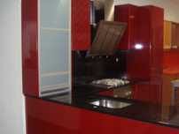 Cozinha cor bordeaux