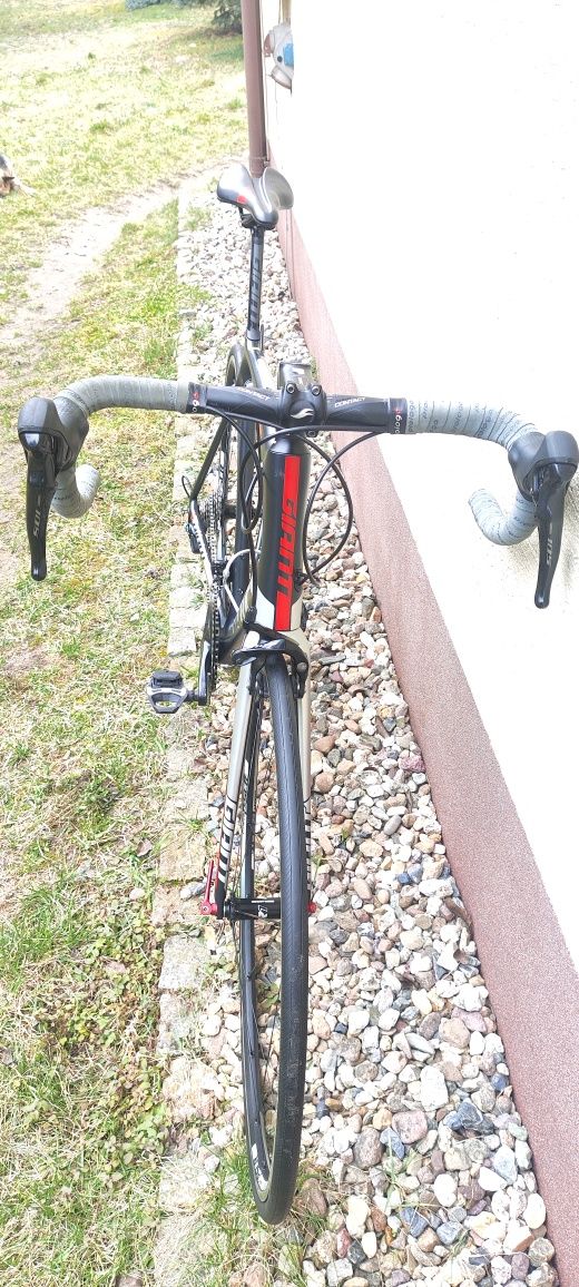 Giant TCR ADVANCED 2 2021 full Carbon pełna grupa 105 koła DT Swiss