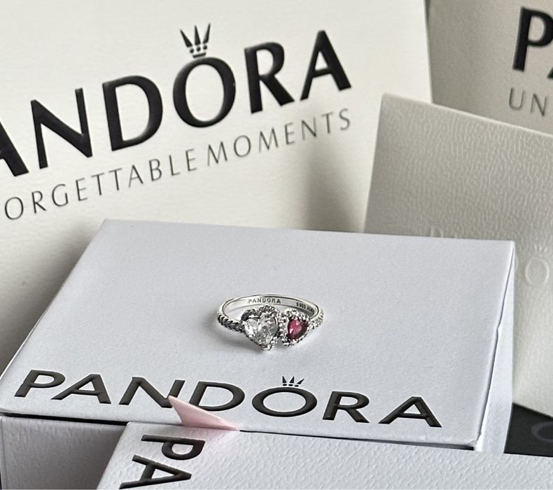 Кольцо Каблучка Pandora s925 ale "Ореол Сердець"