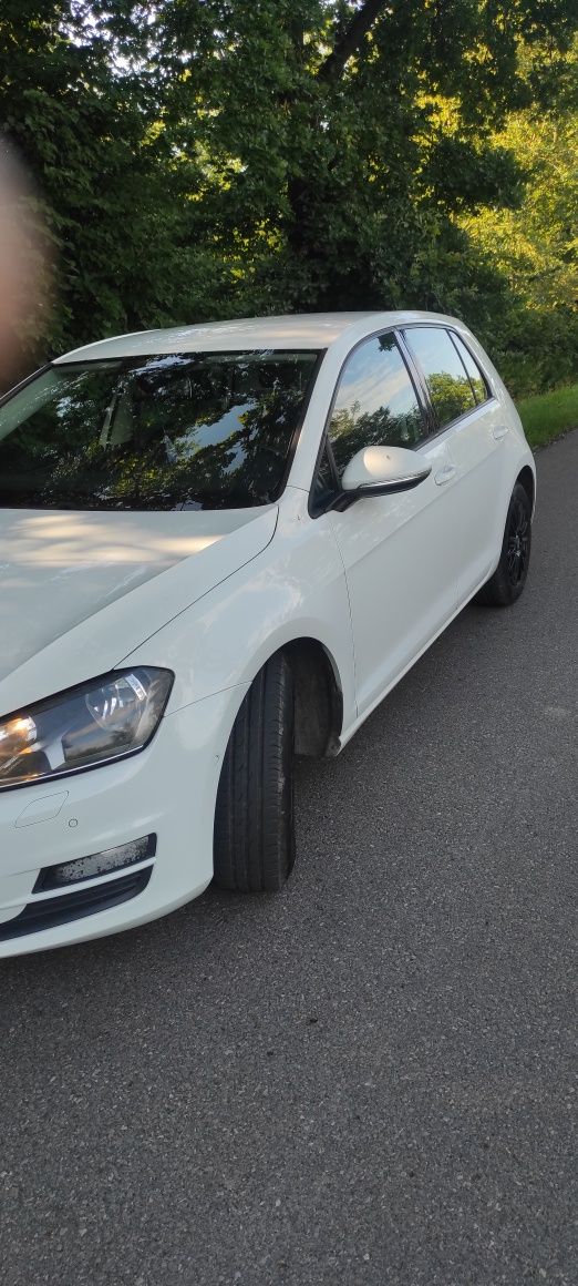 Sprzedam VW GOLF VII 1.2 TSI BlueMotion 2013r