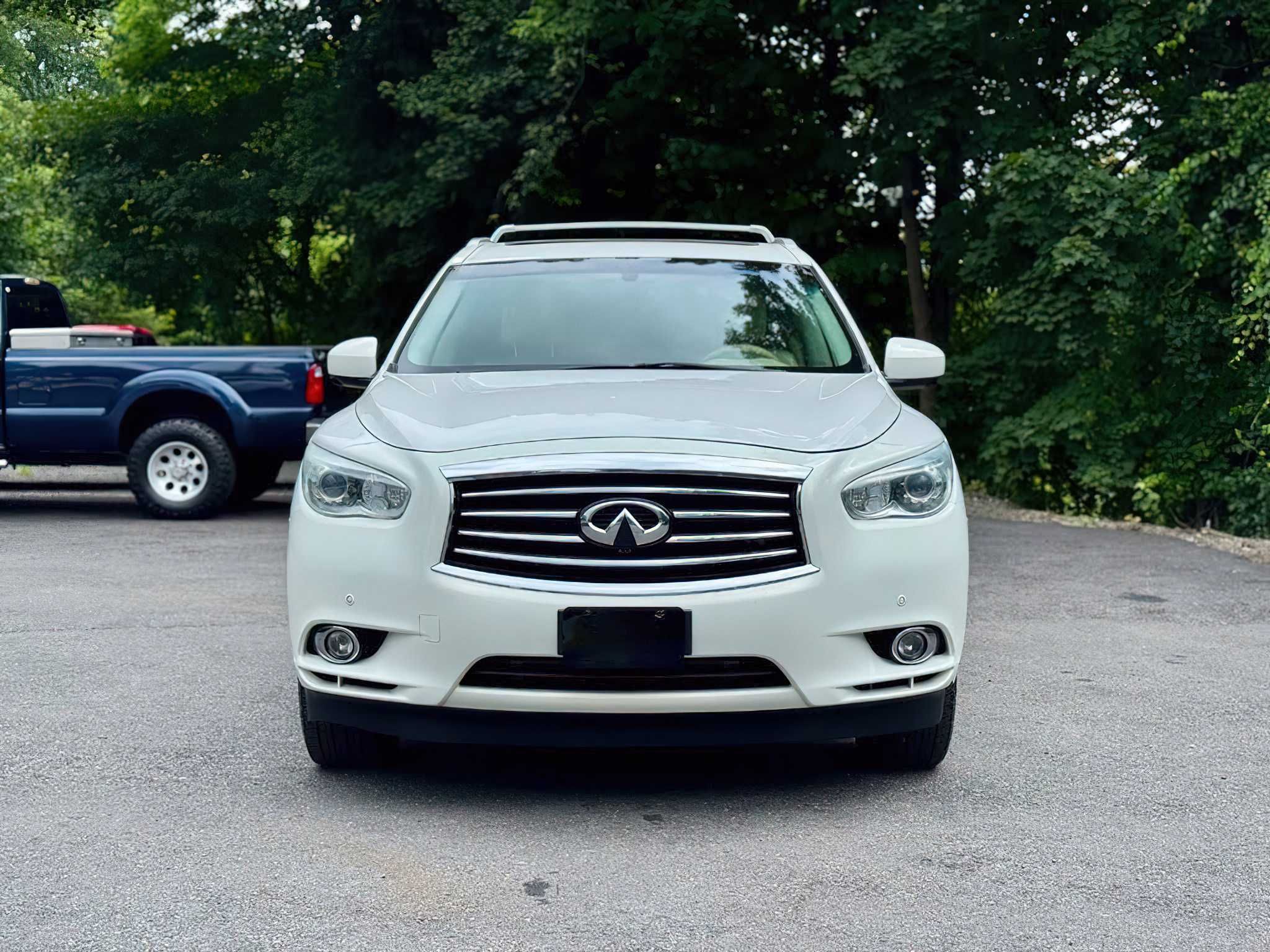 Infiniti Jx35      2013