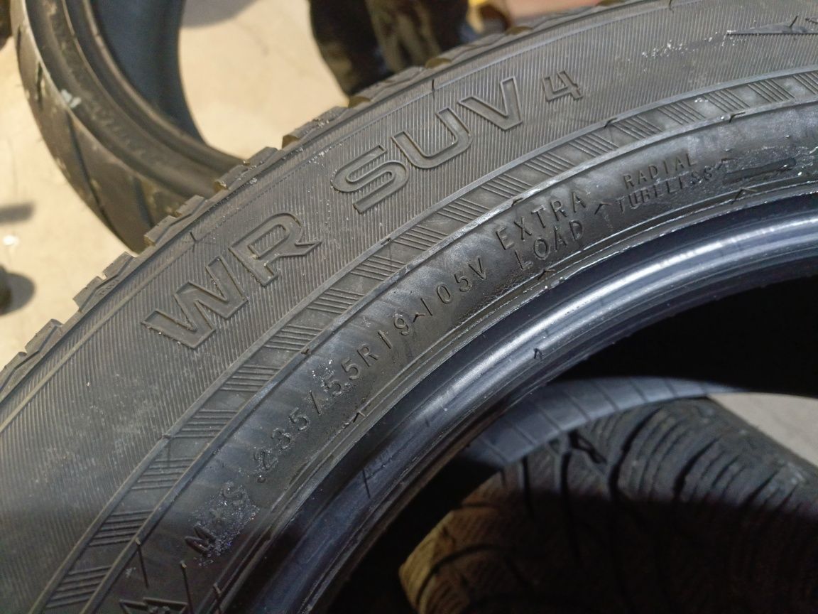 Opony zimowe 235/55/19 Nokian 2019r