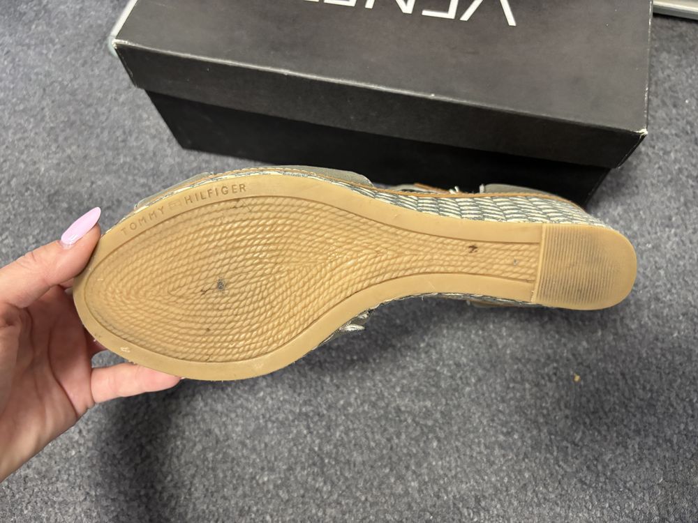 Tommy Hilfiger sandały na koturnie espadryle khaki oliwkowe Safari