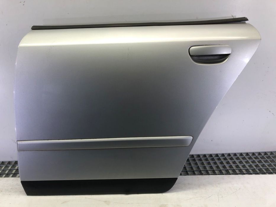 DRZWI LEWY TYŁ - 147.00 PLN - AUDI A4 B6 Avant (8E5) 2000 - 2005 1.9 TDI 96 kW [130 KM] olej