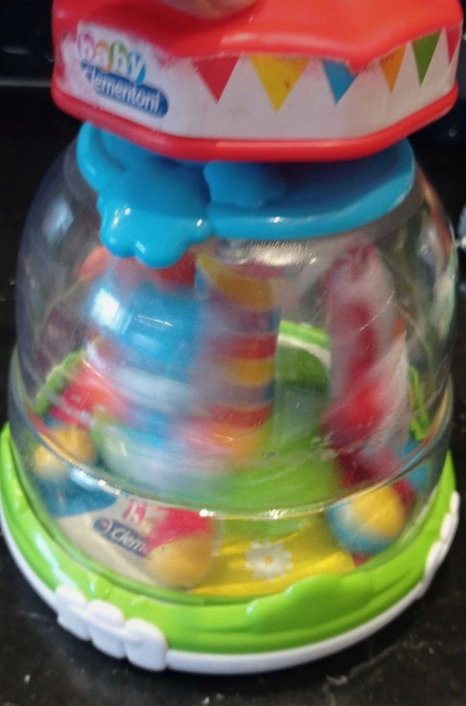 Baby Clementoni kolorowy bączek 9m plus karuzela ze zwierzętami