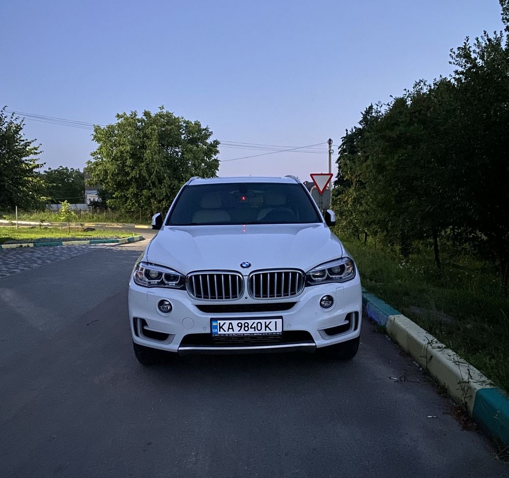 Продам BMW X5 F15 2017г