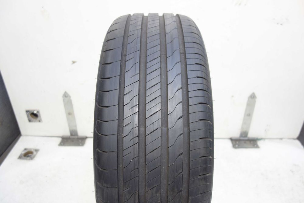 Opony letnie 225/50/18 - GOODYEAR Efficient Grip Performance 2 XL DEMO