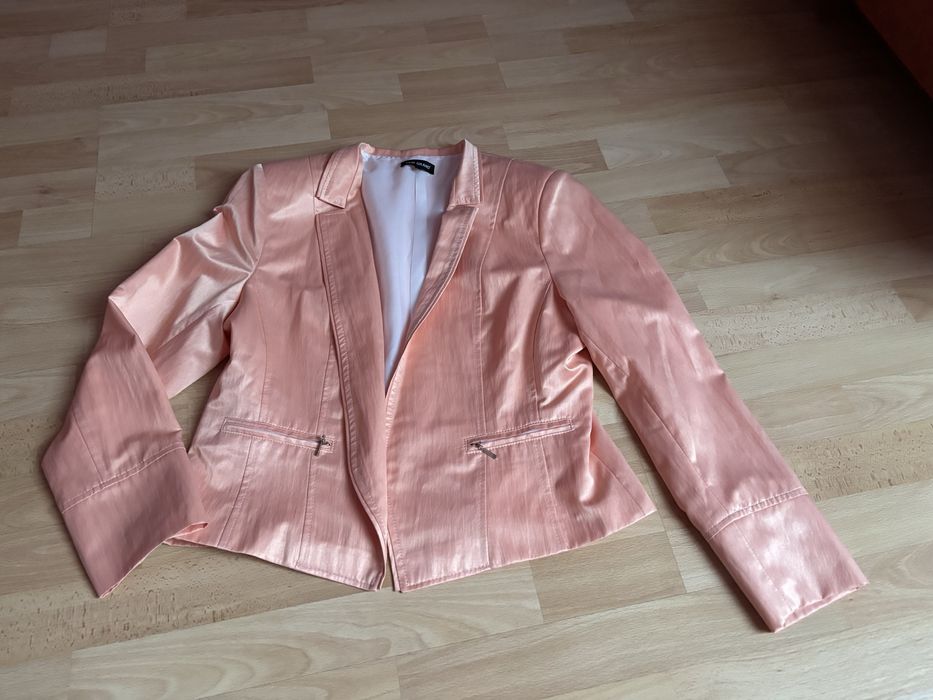 Komplet marynarka ze spodniami 46