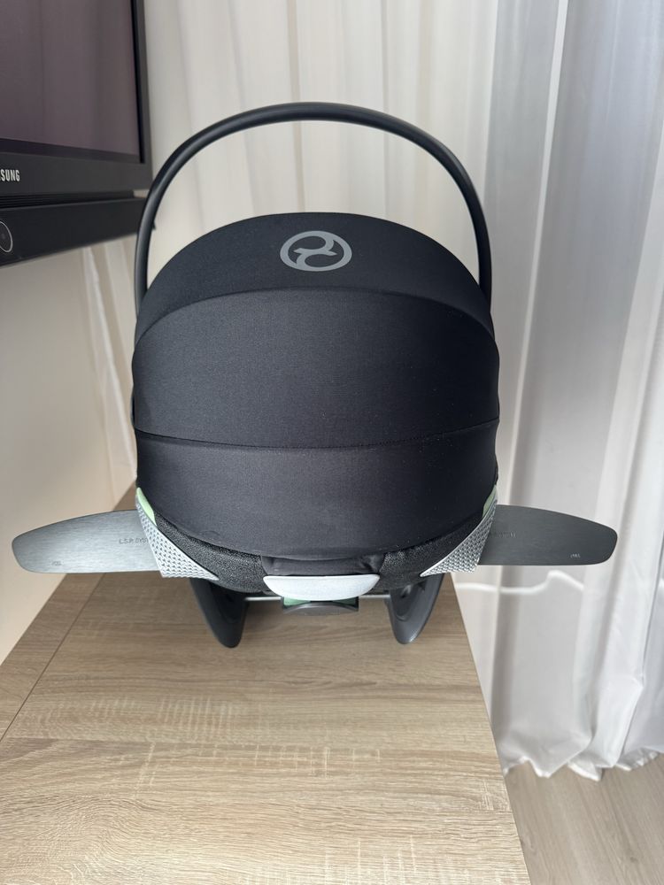 Автокрісло Cybex Cloud T i—Size Plus Sepia Black + база