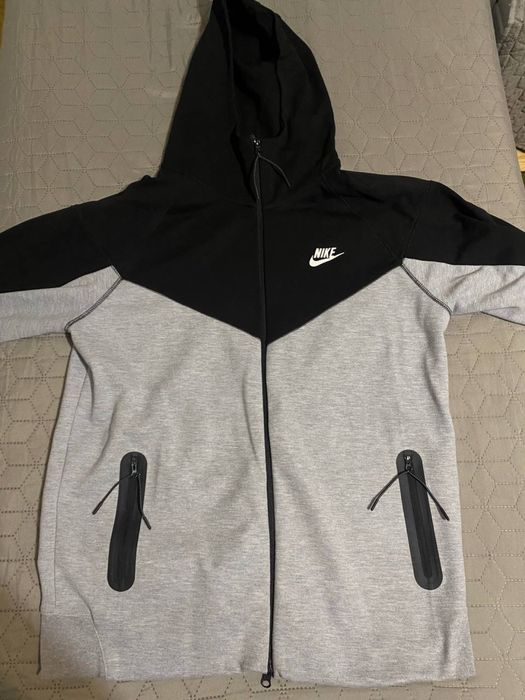 Nike Tech Fleece Чорний/Сірий