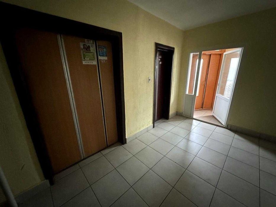 Продам 2 к вул Червоної Калини 22  Троещина