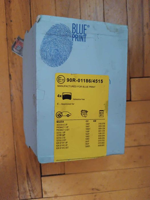 Колодки гальмівні дискові передні Blue Print (ADM54250)