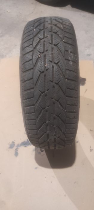 Opony zimowe 205/55/16 Strial - komplet 99/szt.