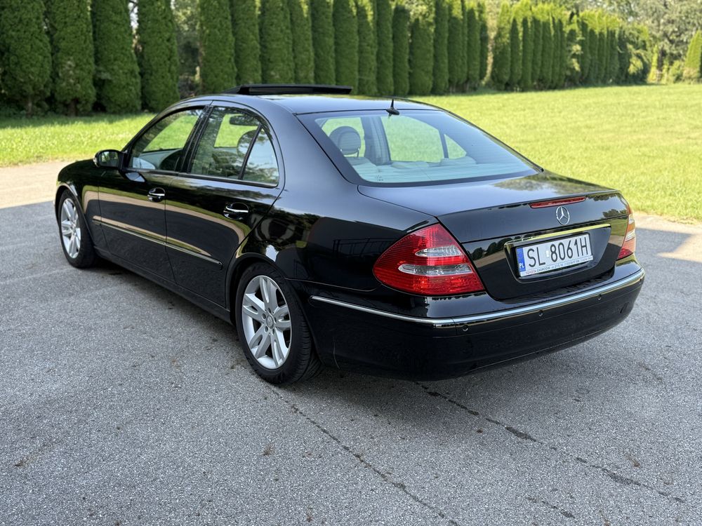 Mercedes E500 W211 5.0 V8