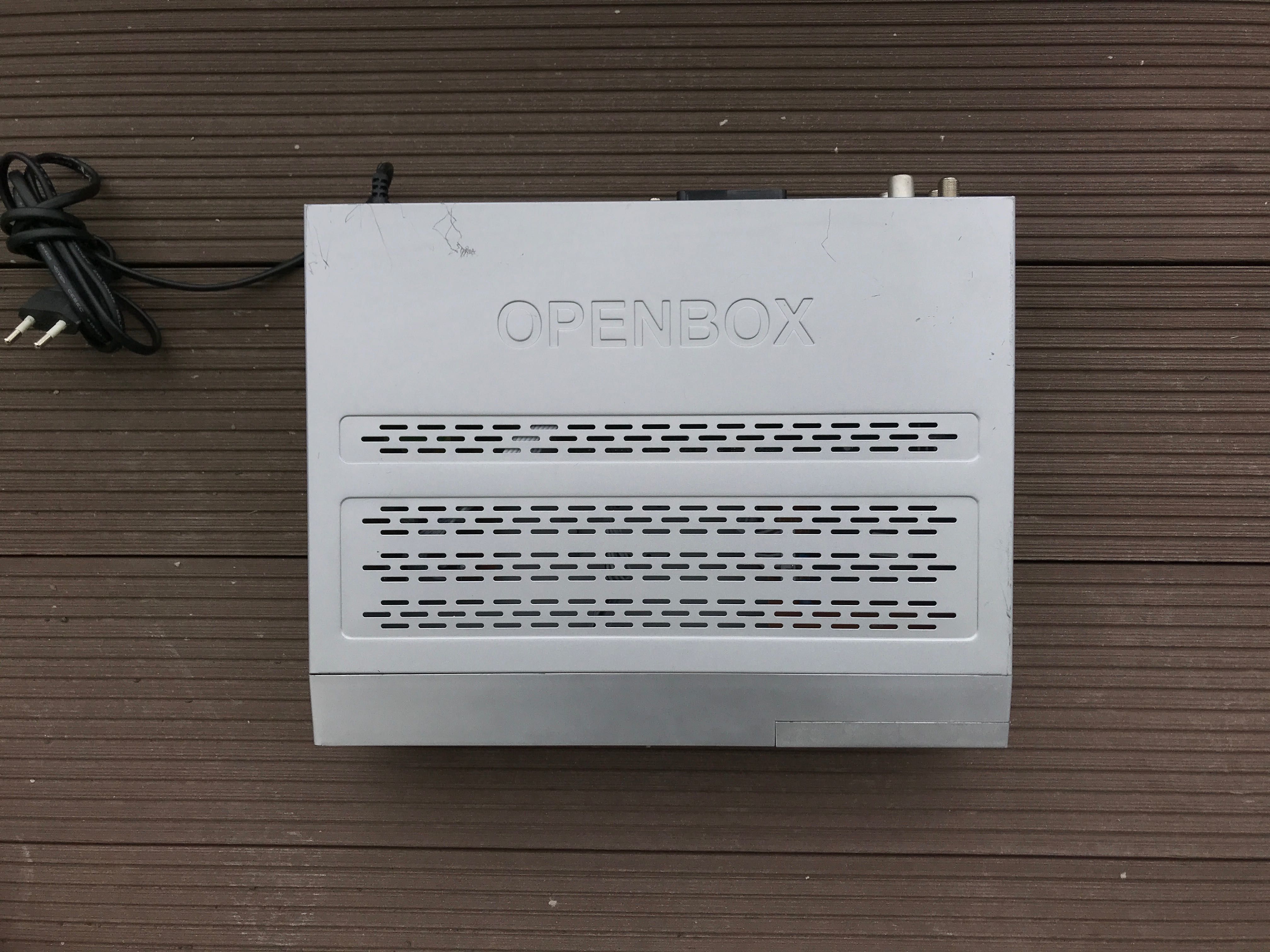 супутниковий ресивер-тюнер OpenBox X-800
