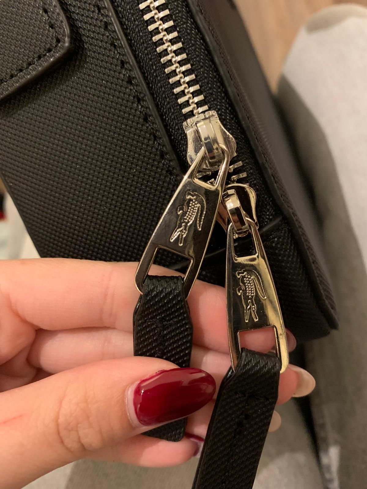 Bolsa Lacoste nova