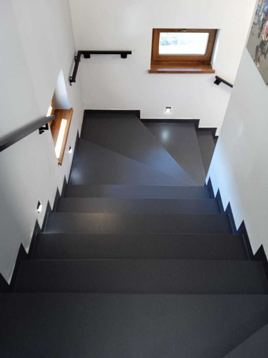 Schody z mikrocementu