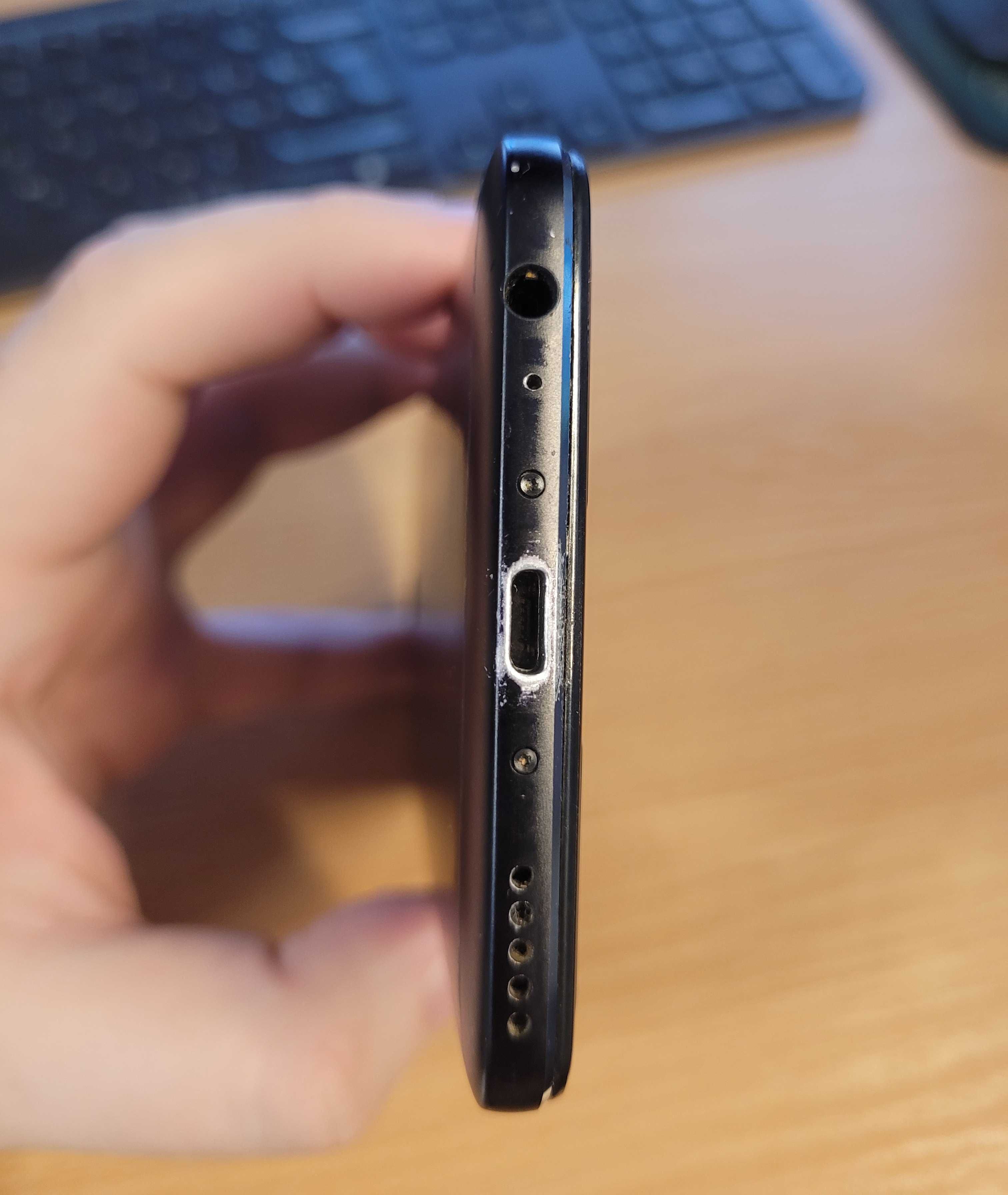 Продам смартфон Meizu M6 Note 4/64