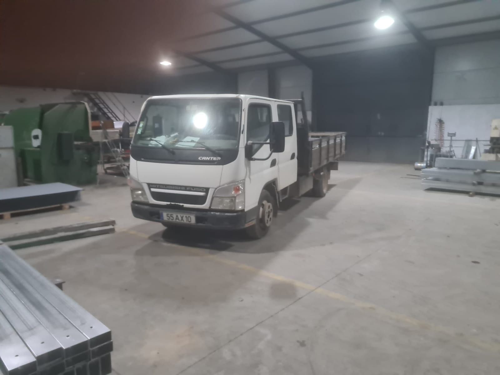 Mitsubishi fuso canter