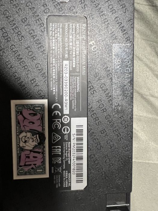 продам клавиатуру Razer huntsman mini 60%