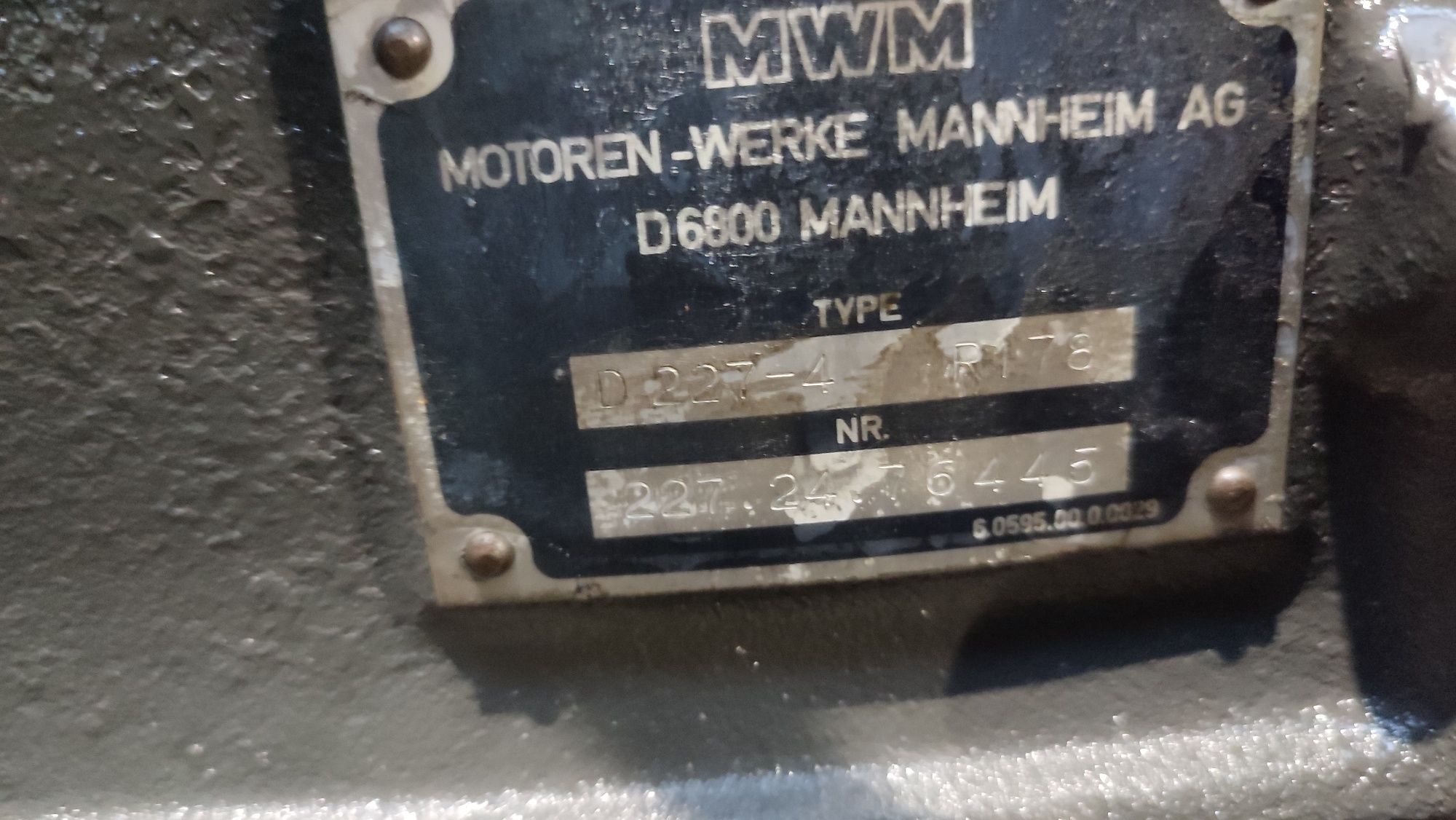 Silnik mwm 4 cylindry po remoncie 227-4