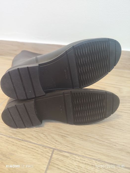 Botas equitação Decathlon Semi Novas