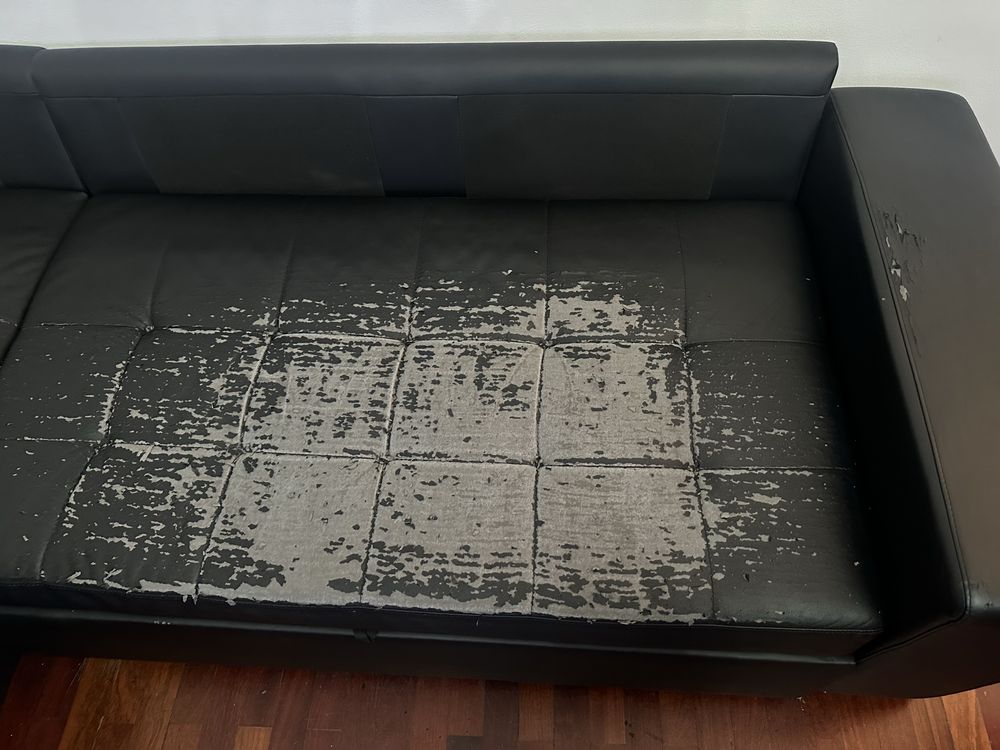 Sofa preto de napa