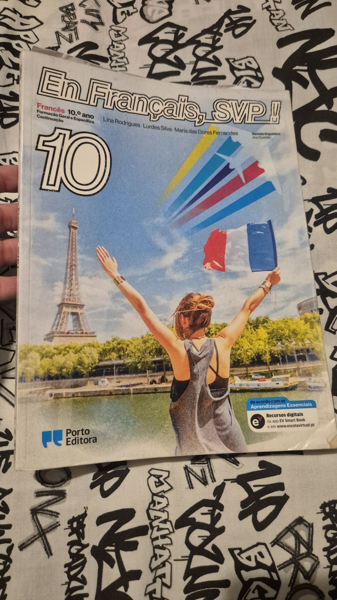 Livros 10° ano CIC