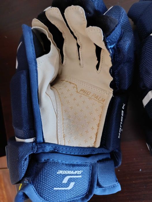 Хоккейные перчатки  Bauer Supreme M5 Pro, б.у.