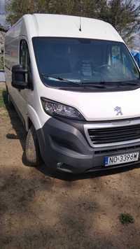 Samochód Peugeot Boxer