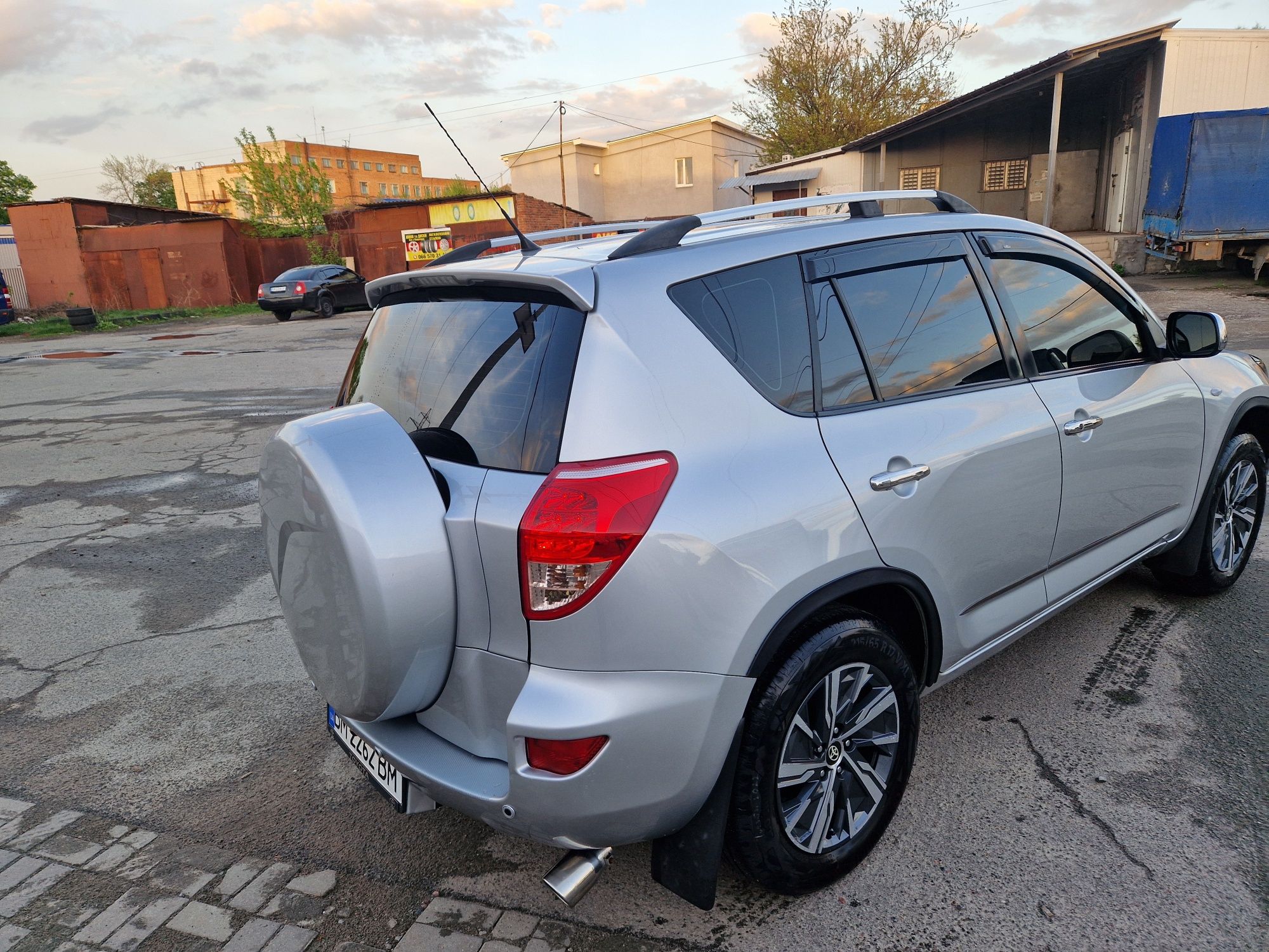 Тойота Rav 4(стан супер)