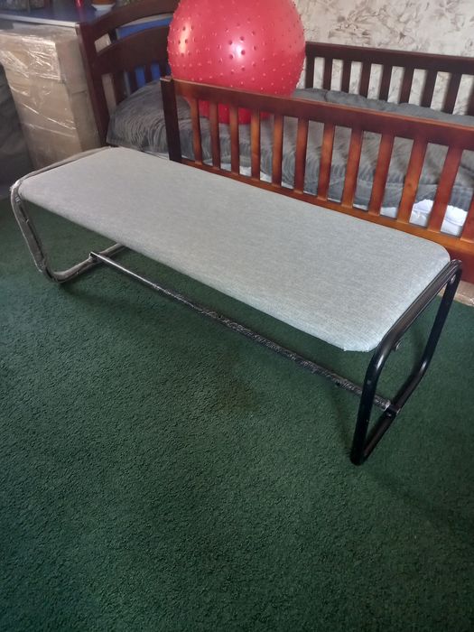 Кушетка, лавка, скамья